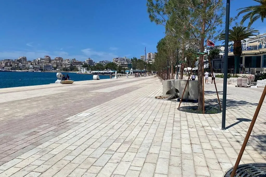 City Beach Apartment Sarandë