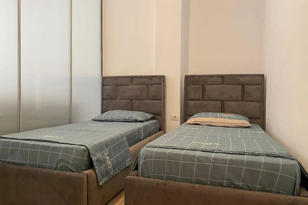 City Beach Apartment Sarandë 0*,  Albania